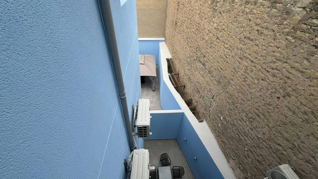 Sale - Commercial property - Alicante - Alicante Centro