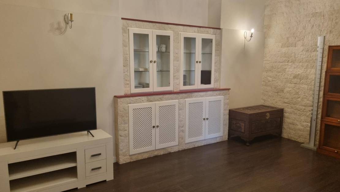 Sale - Commercial property - Alicante - Alicante Centro