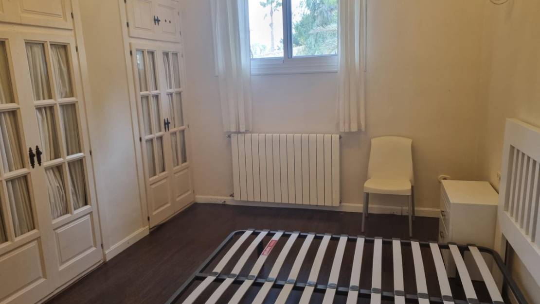 Sale - Commercial property - Alicante - Alicante Centro