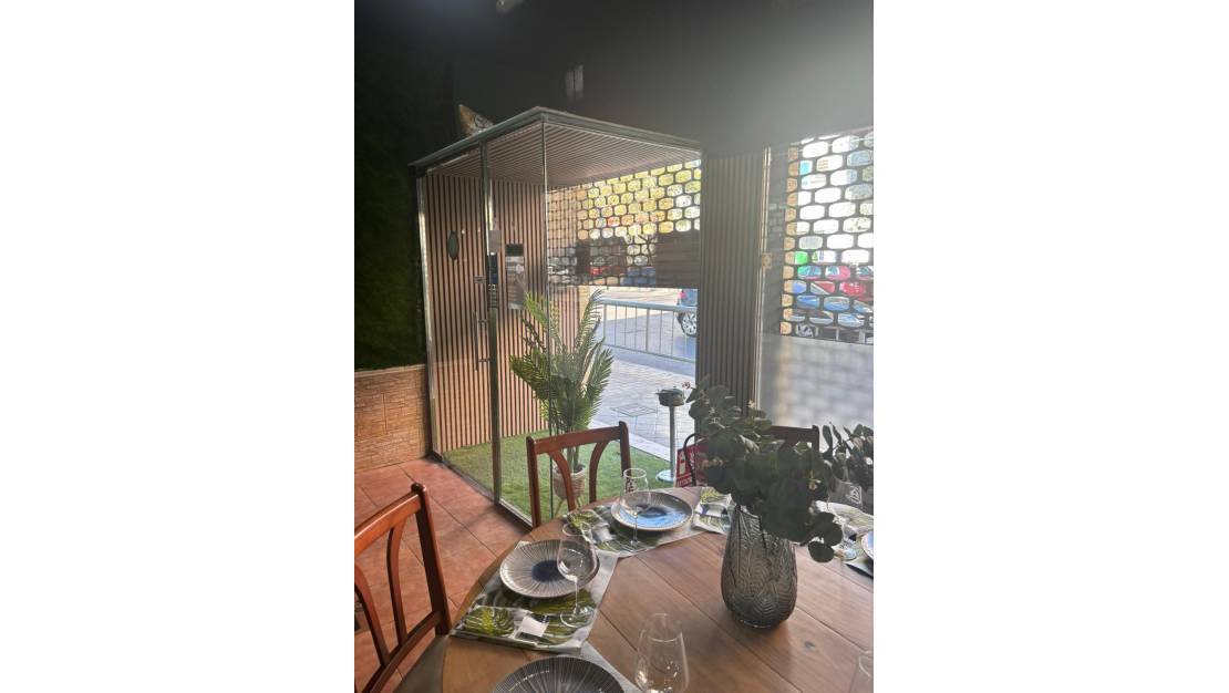 Sale - Commercial property - Alicante - Alicante Centro