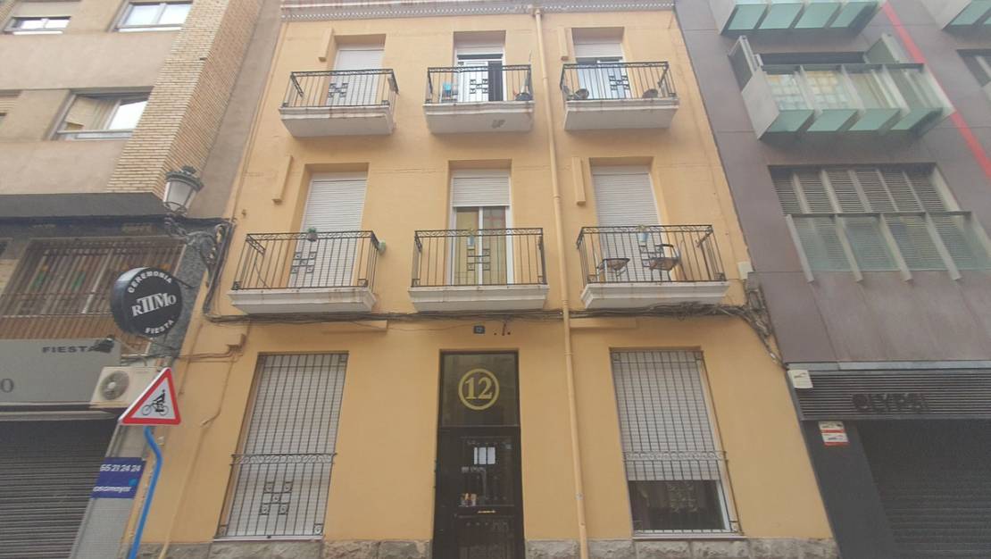 Sale - Commercial property - Alicante - Alicante Centro