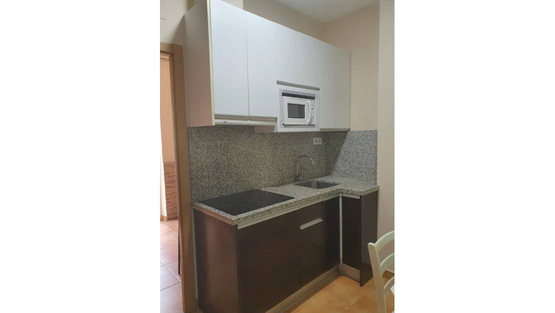 Sale - Commercial property - Alicante - Alicante Centro