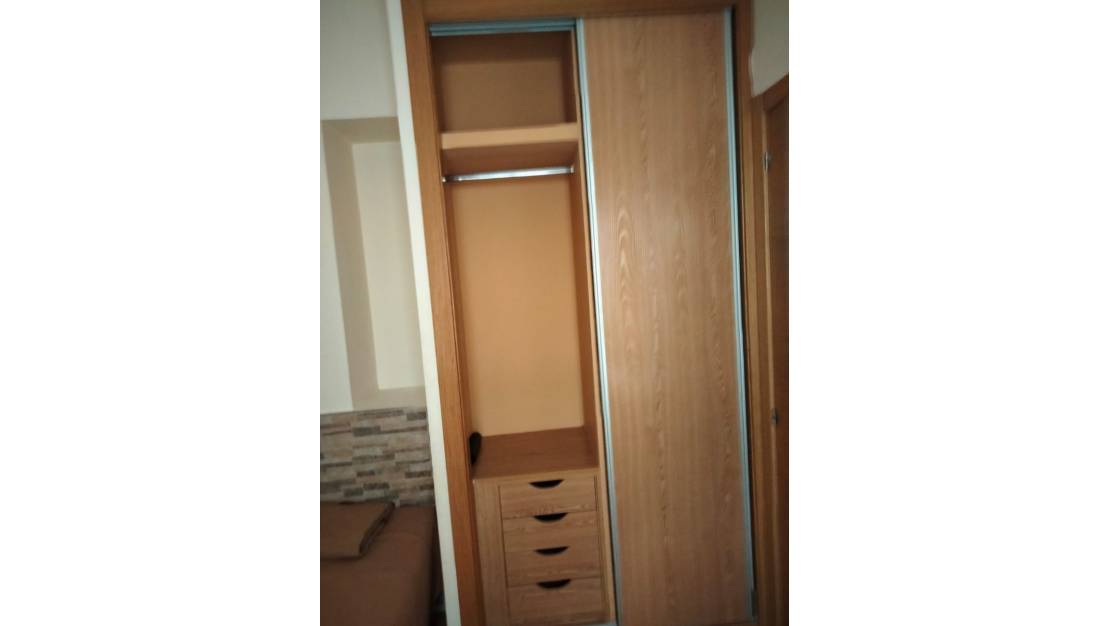 Sale - Commercial property - Alicante - Alicante Centro