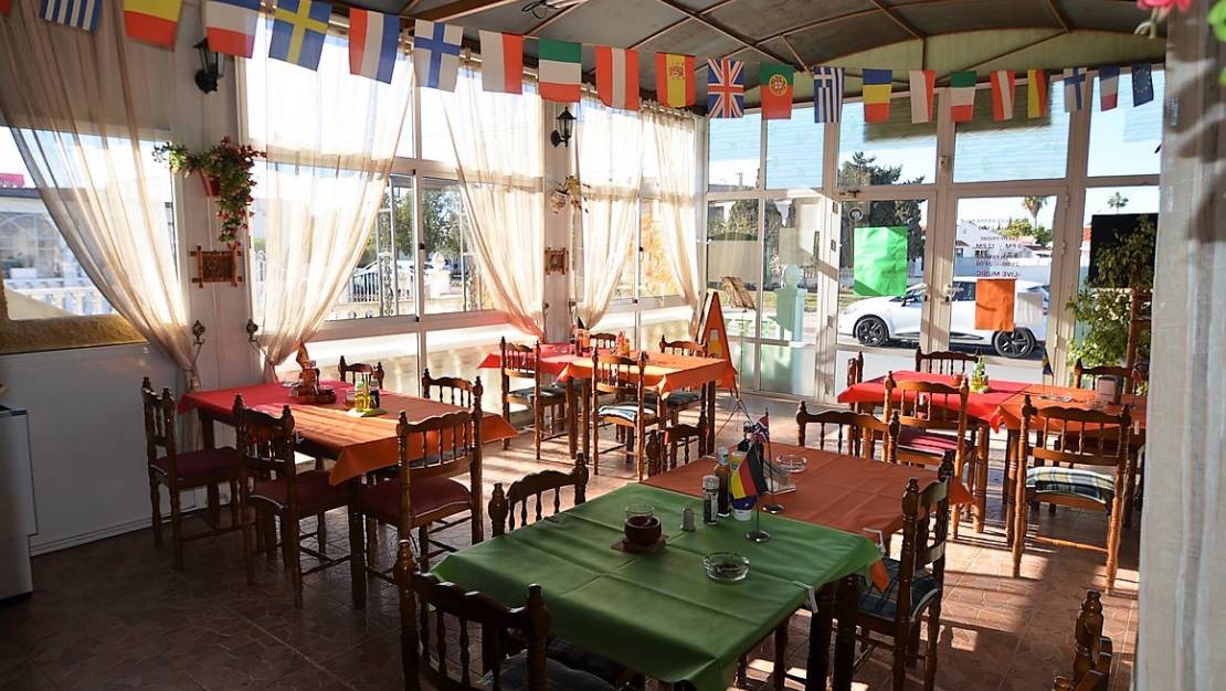 Sale - Commercial property - Alicante City - La Torreta