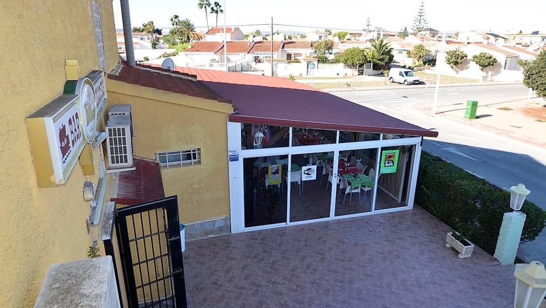 Sale - Commercial property - Alicante City - La Torreta