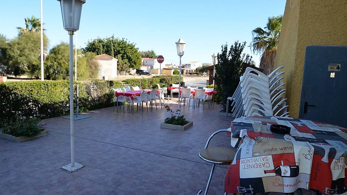 Sale - Commercial property - Alicante City - La Torreta