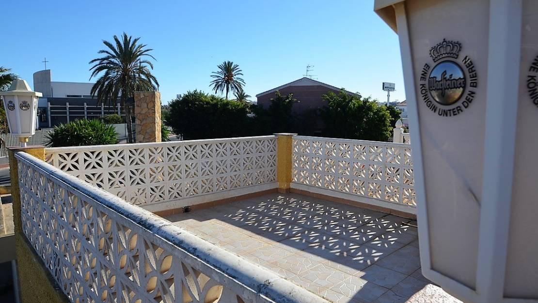 Sale - Commercial property - Alicante City - La Torreta