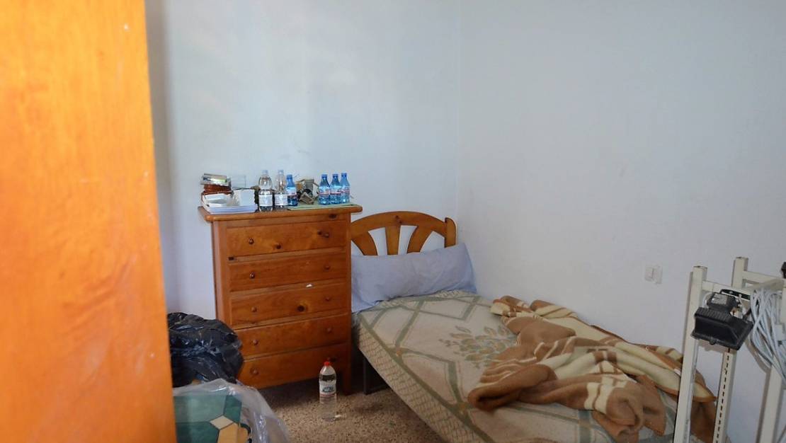 Sale - Commercial property - Alicante City - La Torreta