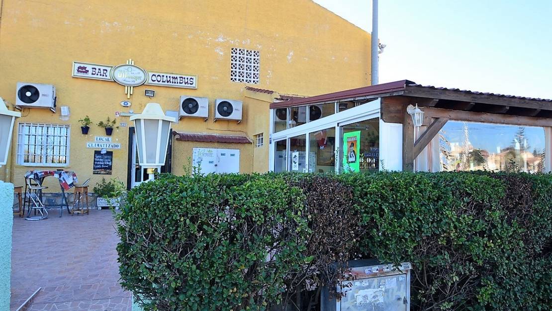 Sale - Commercial property - Alicante City - La Torreta