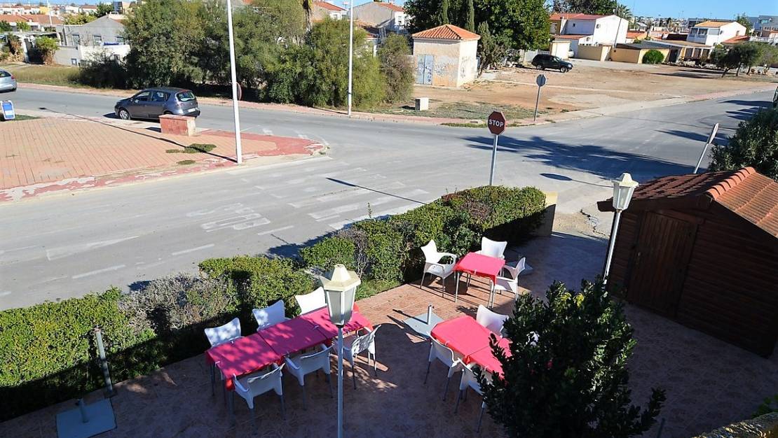 Sale - Commercial property - Alicante City - La Torreta