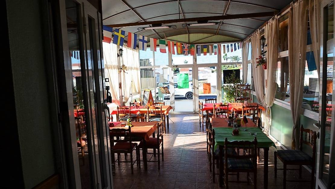 Sale - Commercial property - Alicante City - La Torreta