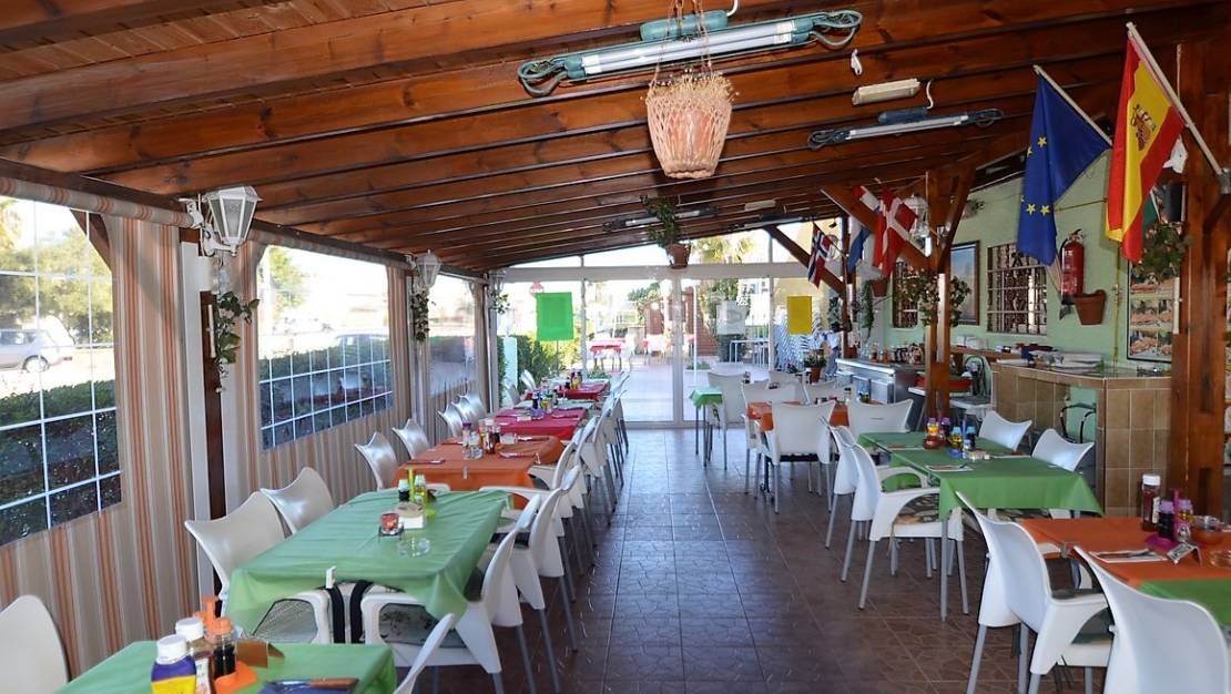 Sale - Commercial property - Alicante City - La Torreta
