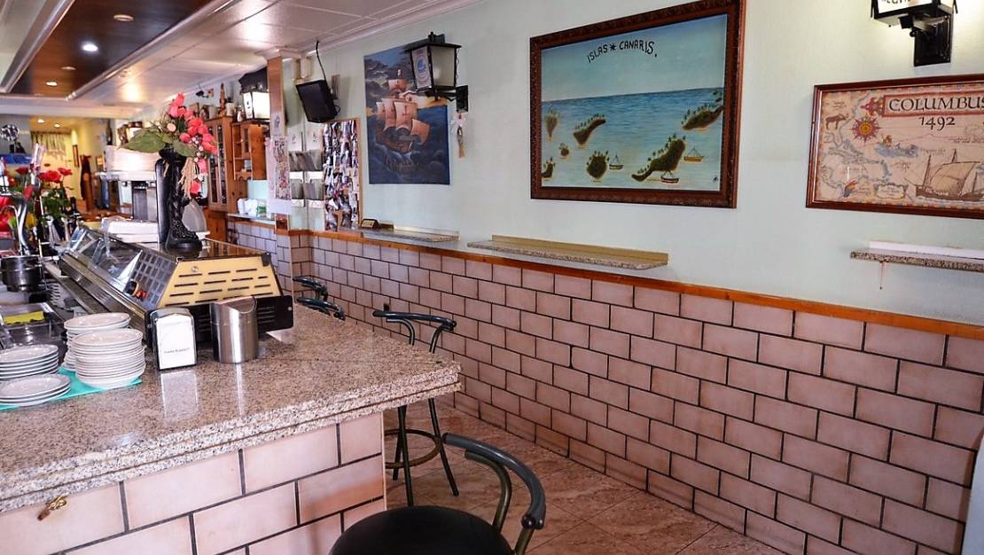 Sale - Commercial property - Alicante City - La Torreta