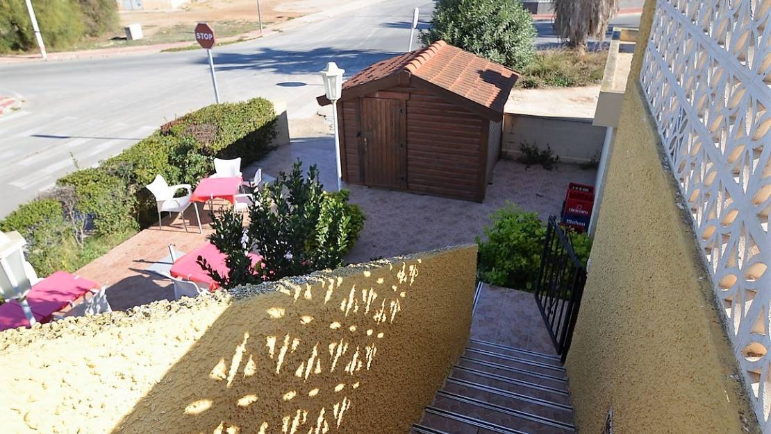 Sale - Commercial property - Alicante City - La Torreta