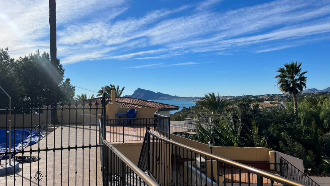 Sale - Commercial property - Altea - Altea Centro