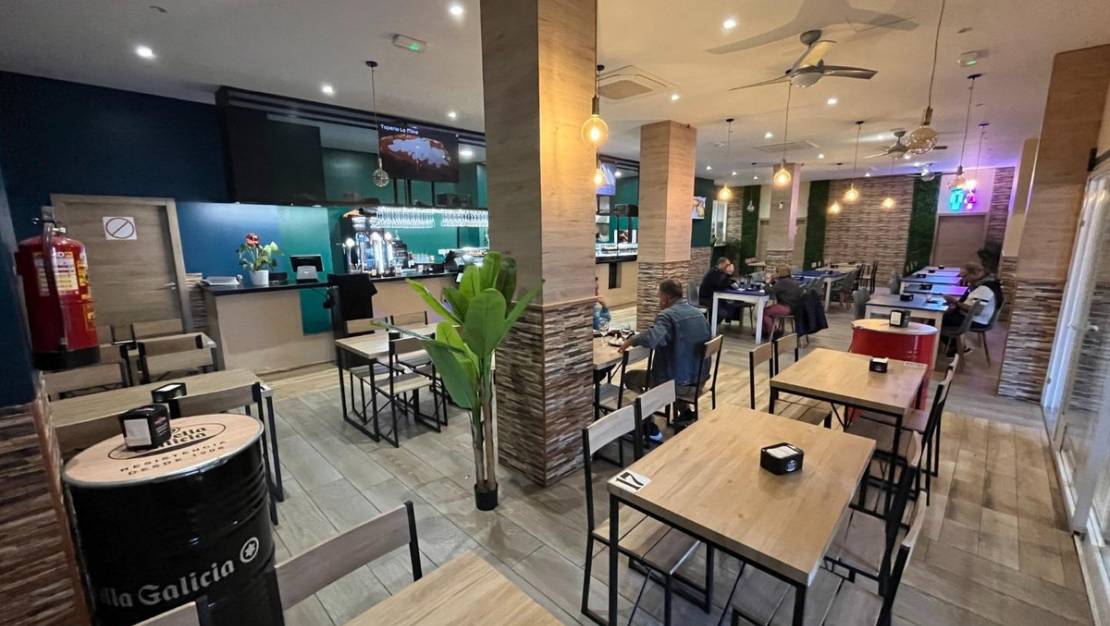 Sale - Commercial property - Benidorm - Benidorm Centro