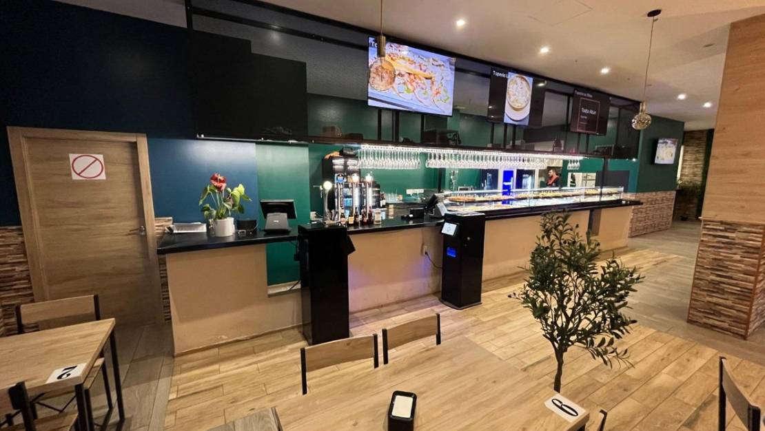 Sale - Commercial property - Benidorm - Benidorm Centro