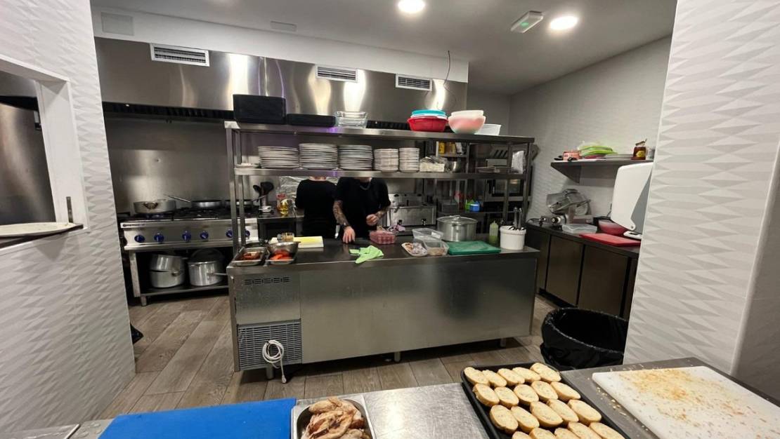 Sale - Commercial property - Benidorm - Benidorm Centro