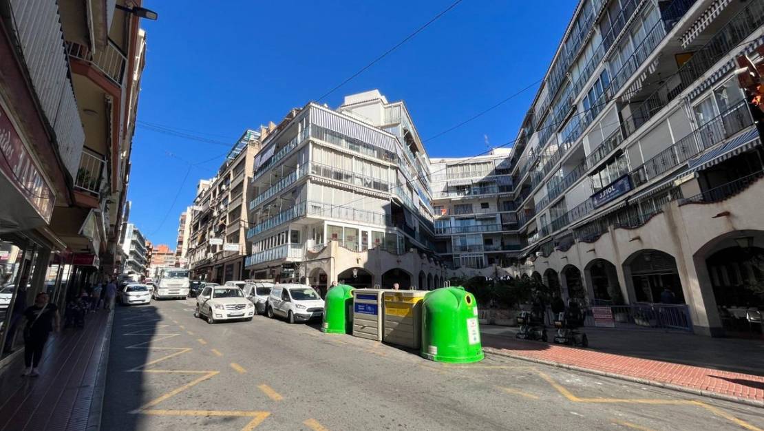 Sale - Commercial property - Benidorm - Benidorm Centro