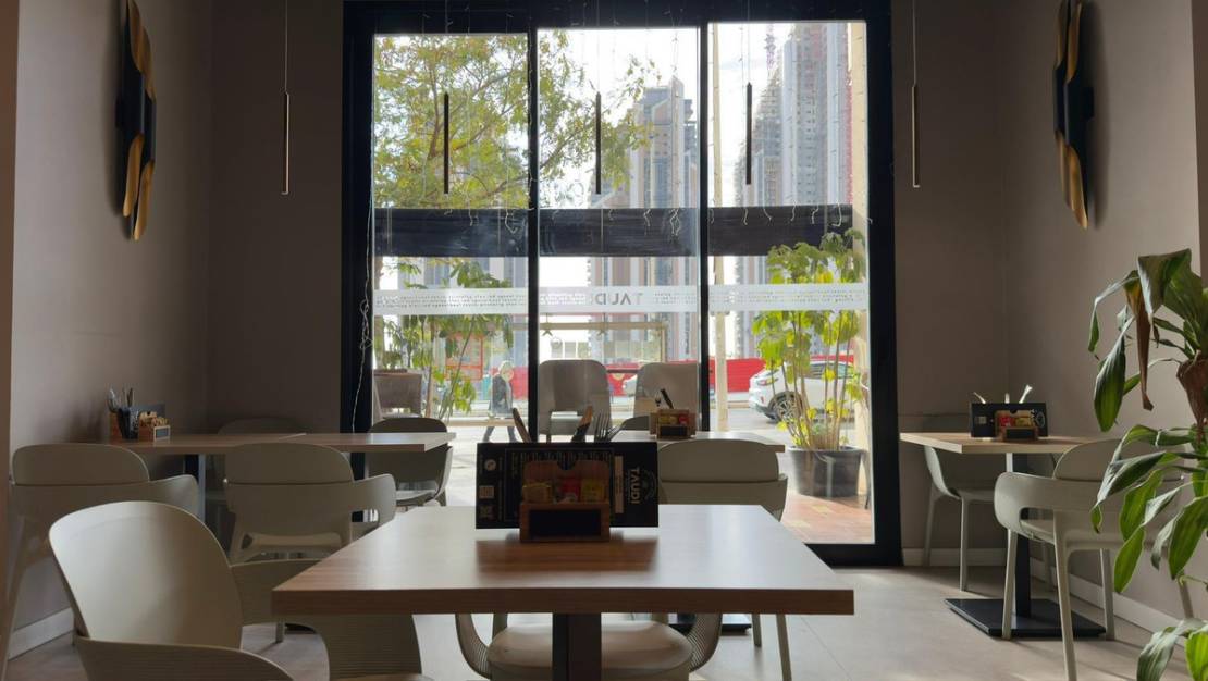 Sale - Commercial property - Benidorm - Benidorm Centro