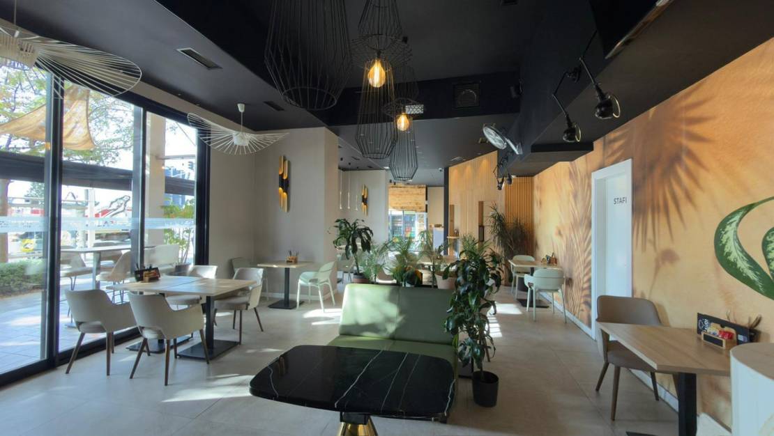 Sale - Commercial property - Benidorm - Benidorm Centro