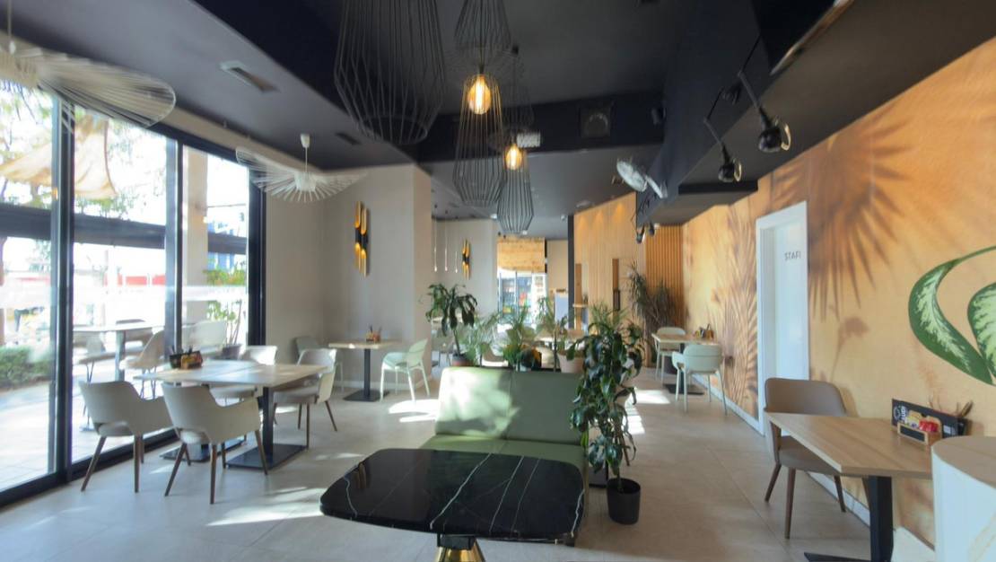 Sale - Commercial property - Benidorm - Benidorm Centro