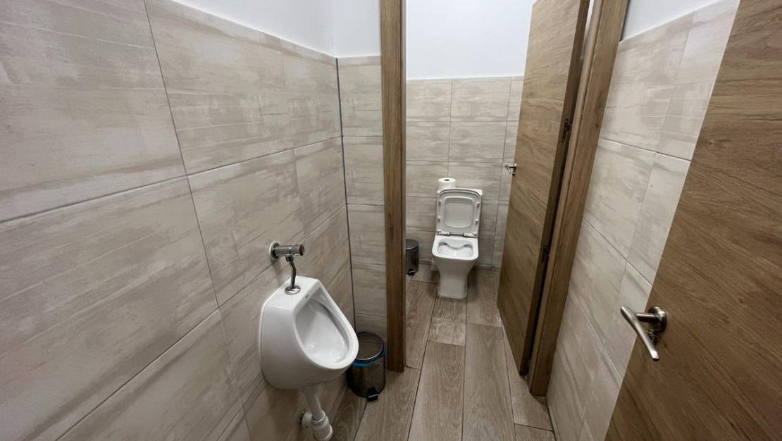 Sale - Commercial property - Benidorm - Benidorm Centro