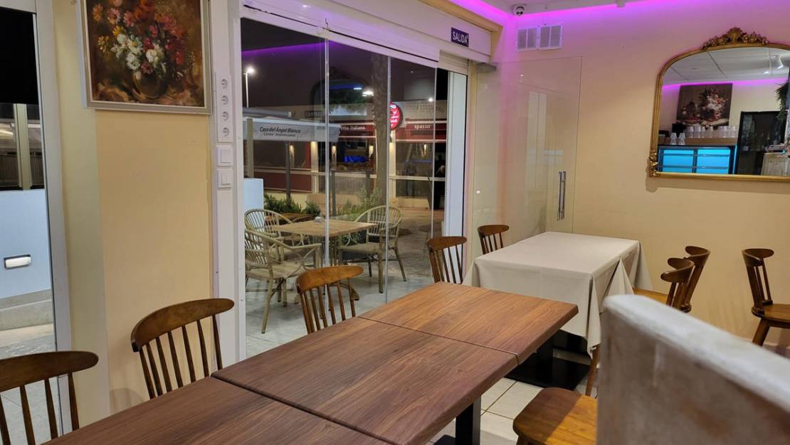 Sale - Commercial property - Calpe - Calpe Centro