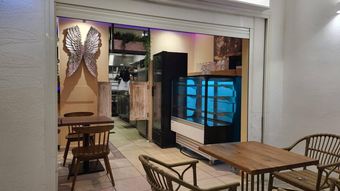 Sale - Commercial property - Calpe - Calpe Centro