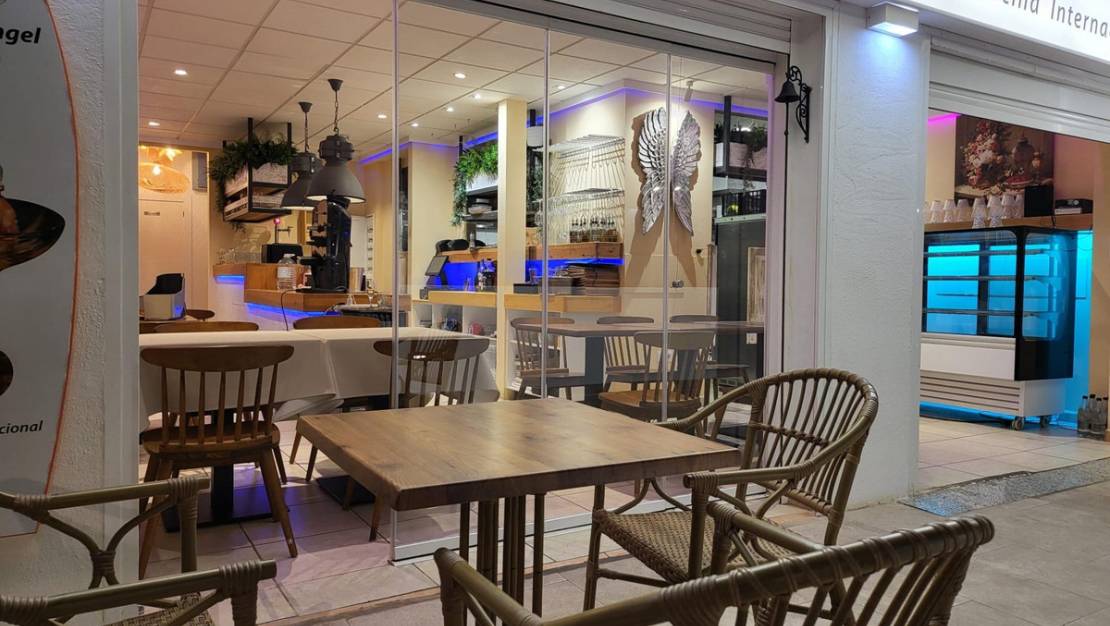 Sale - Commercial property - Calpe - Calpe Centro