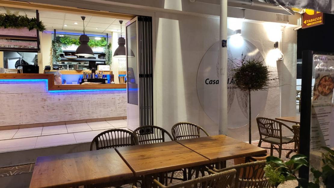 Sale - Commercial property - Calpe - Calpe Centro