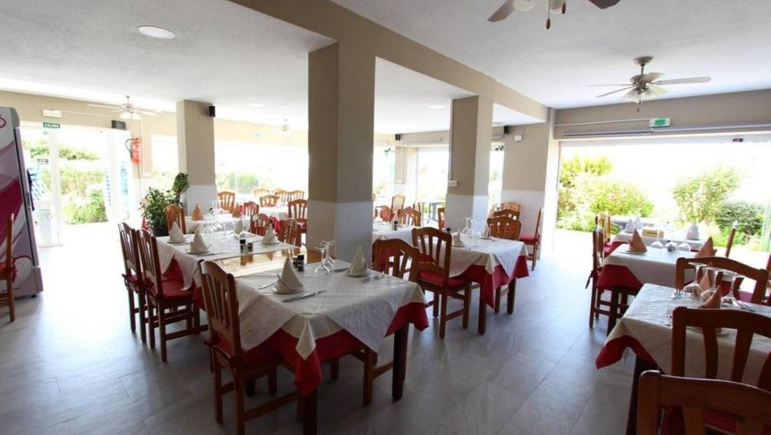 Sale - Commercial property - Calpe - Calpe Centro