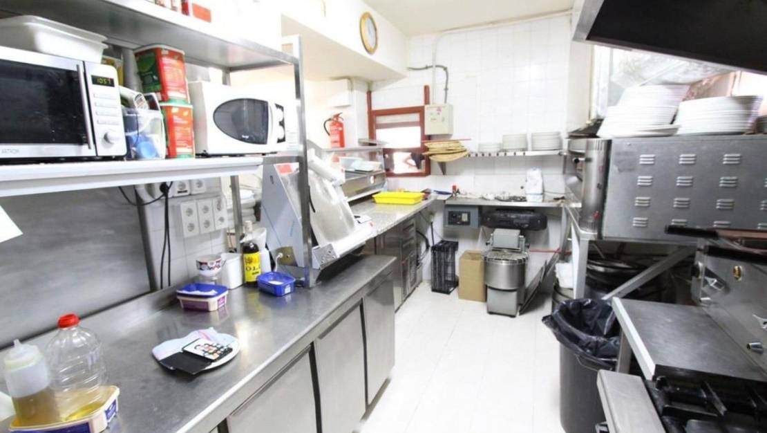 Sale - Commercial property - Calpe - Calpe Centro