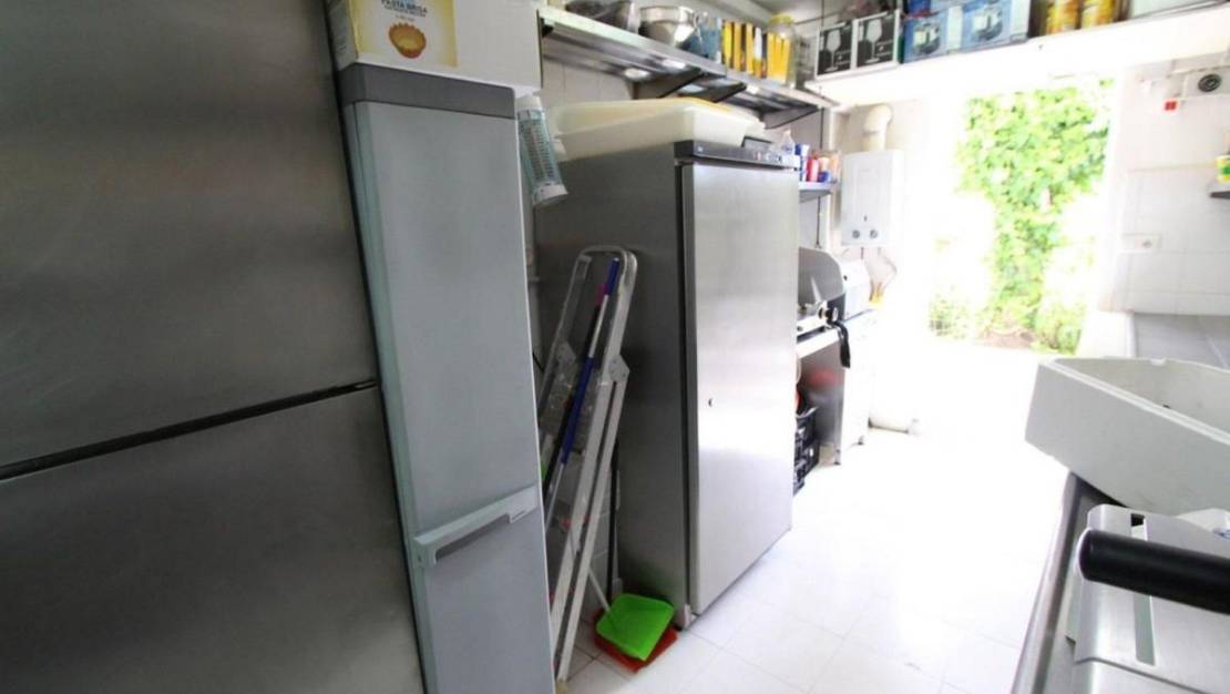 Sale - Commercial property - Calpe - Calpe Centro