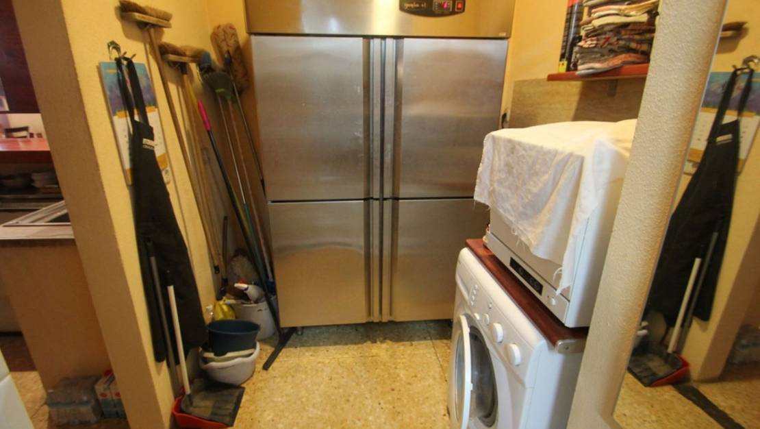 Sale - Commercial property - Calpe - Calpe Centro