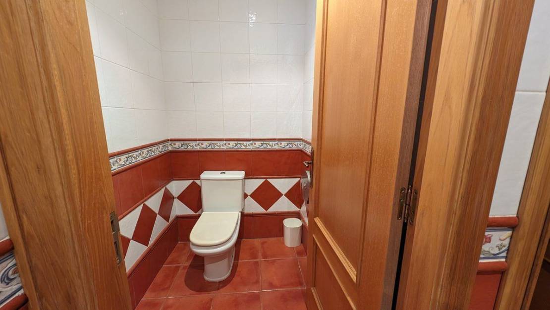 Sale - Commercial property - Calpe - Calpe Centro