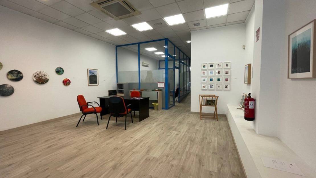 Sale - Commercial property - Calpe - Calpe Centro