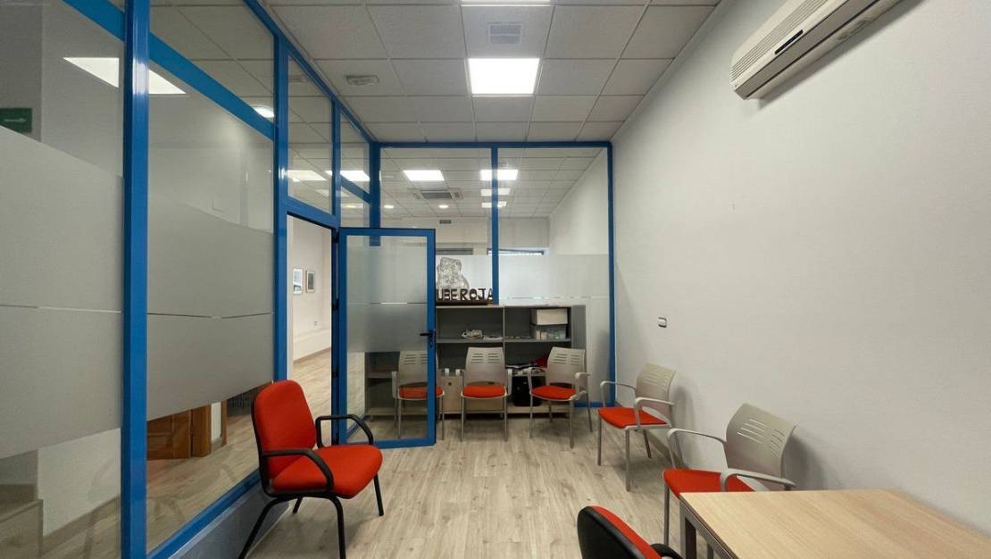 Sale - Commercial property - Calpe - Calpe Centro