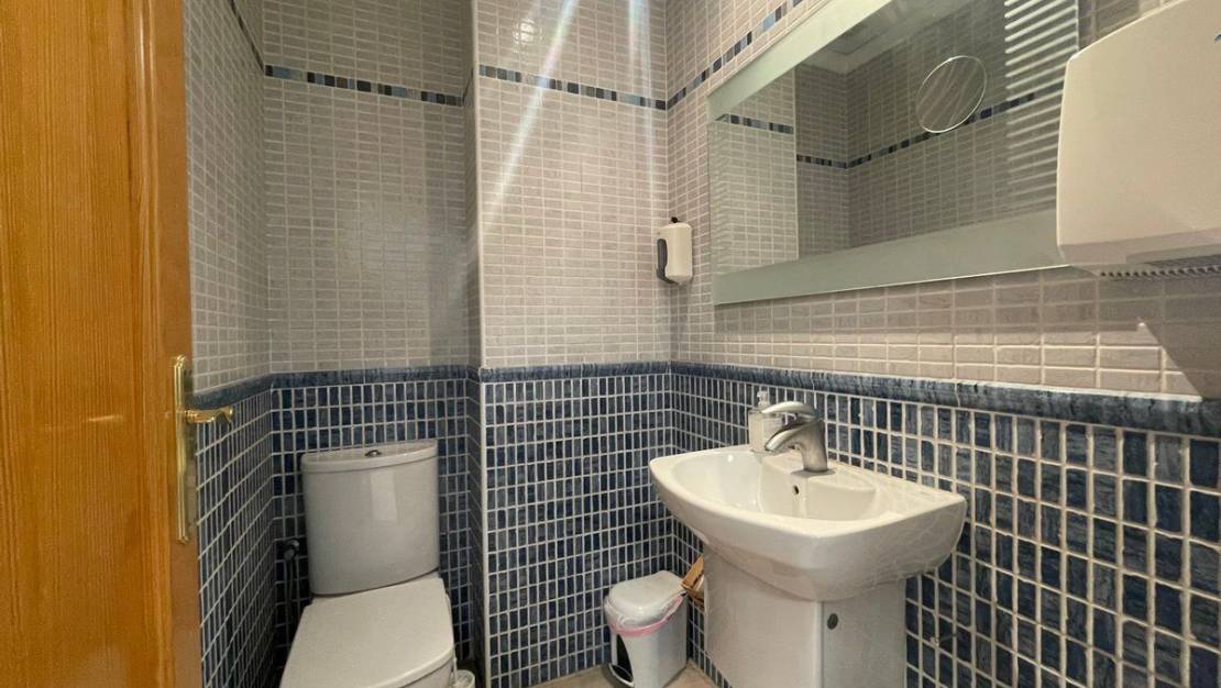 Sale - Commercial property - Calpe - Calpe Centro