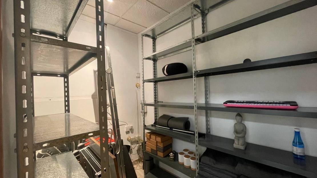 Sale - Commercial property - Calpe - Calpe Centro