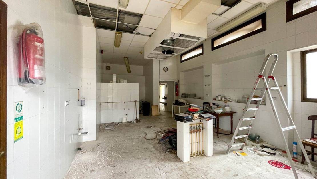 Sale - Commercial property - Calpe - Calpe Centro