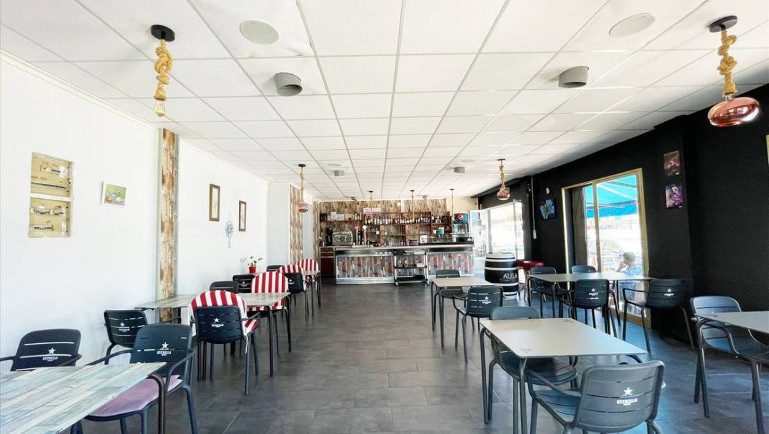 Sale - Commercial property - Calpe - Calpe Centro