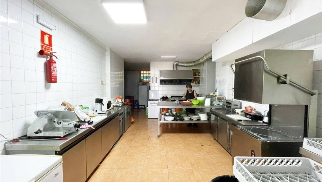 Sale - Commercial property - Calpe - Calpe Centro