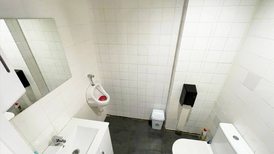 Sale - Commercial property - Calpe - Calpe Centro