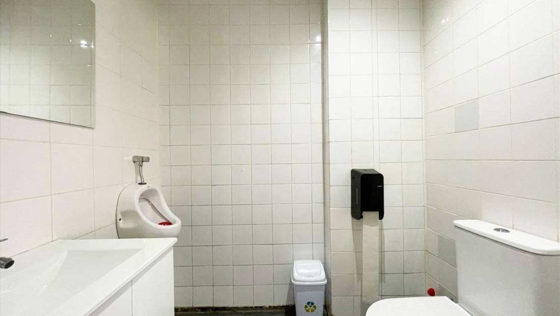 Sale - Commercial property - Calpe - Calpe Centro