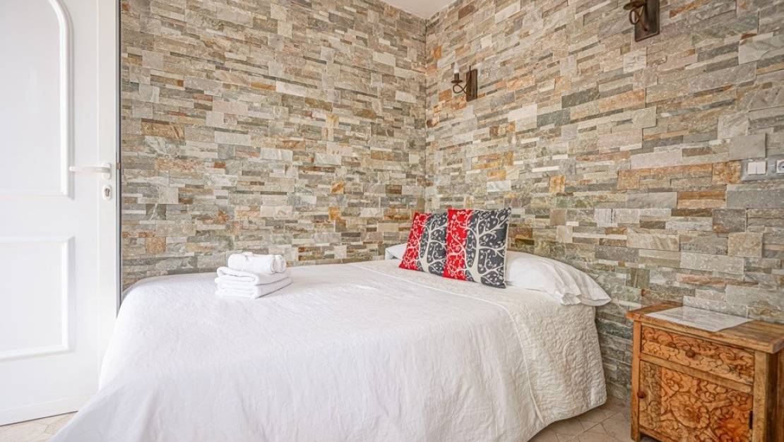 Sale - Commercial property - Calpe - Calpe Centro