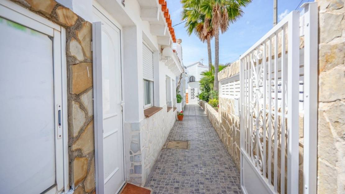 Sale - Commercial property - Calpe - Calpe Centro