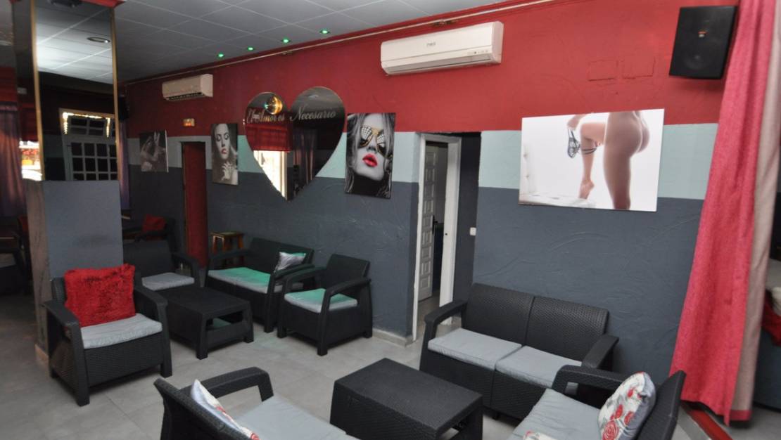 Sale - Commercial property - Calpe - Calpe Centro