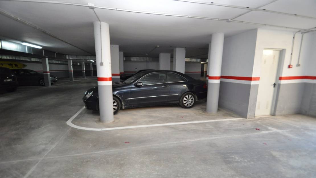 Sale - Commercial property - Calpe - Calpe Centro