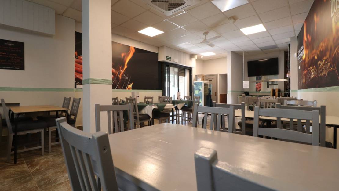 Sale - Commercial property - Catral - Catral Centro